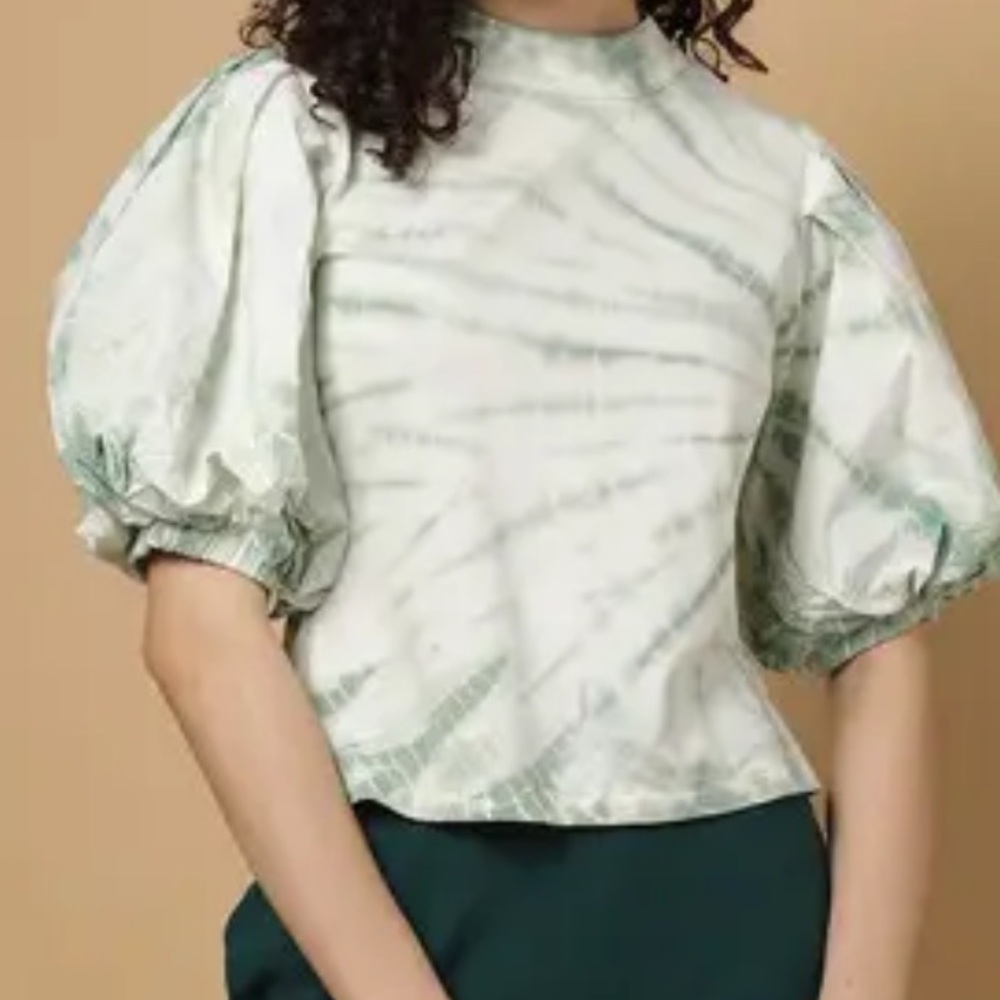 Vero Moda Green Tie-Dye Puff Sleeve Blouse